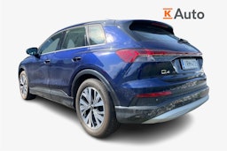 sininen Audi Q4 e-tron 2023 kuva 2.
