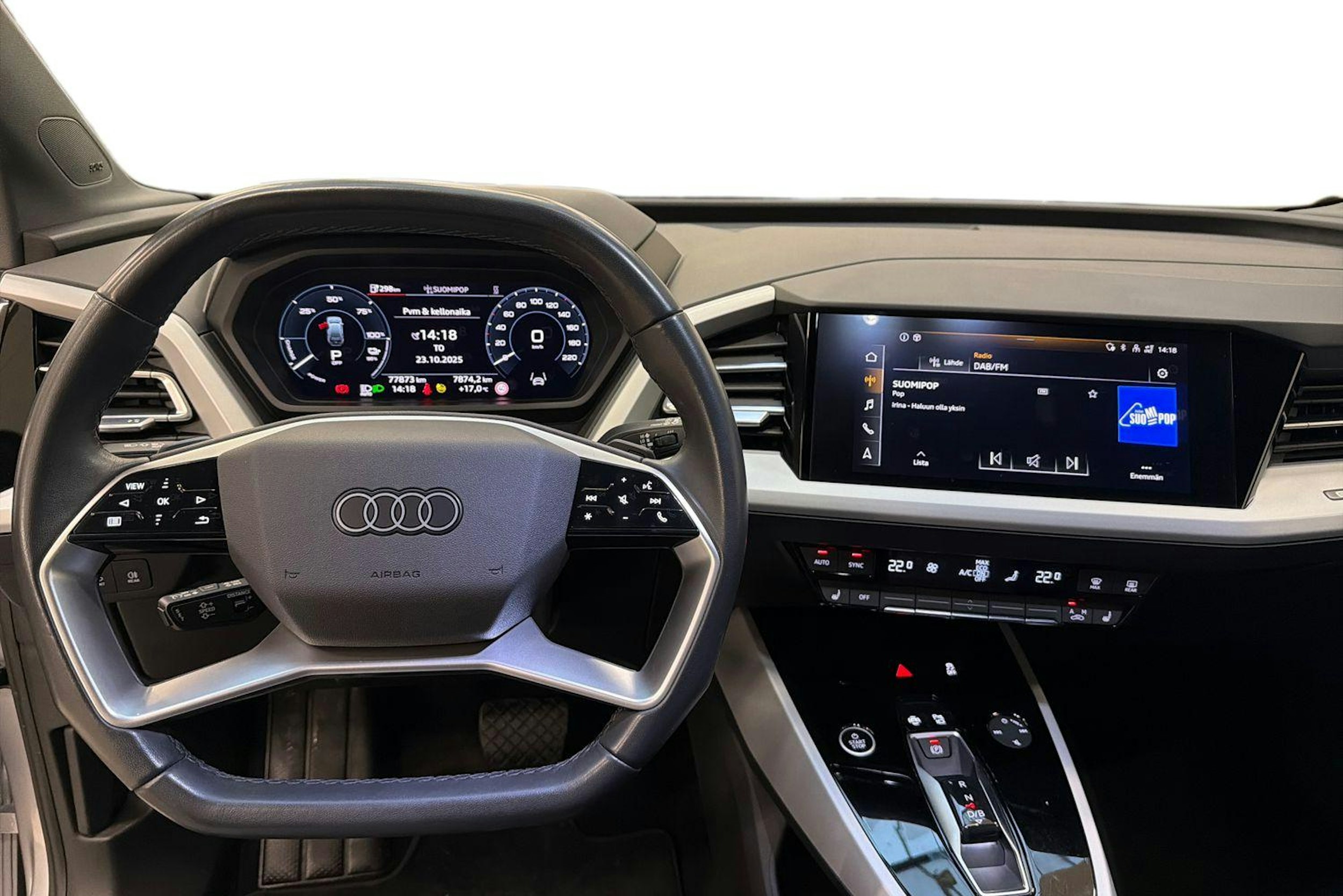 hopea Audi Q4 e-tron 2023 kuva 9.