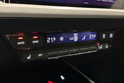 harmaa Audi Q4 e-tron 2023 kuva 29.