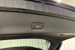 musta Audi Q4 e-tron 2023 kuva 28.