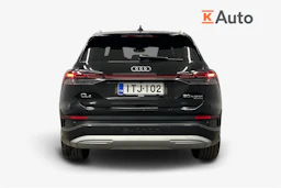musta Audi Q4 e-tron 2023 kuva 3.