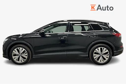 musta Audi Q4 e-tron 2023 kuva 5.