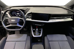 musta Audi Q4 e-tron 2023 kuva 7.