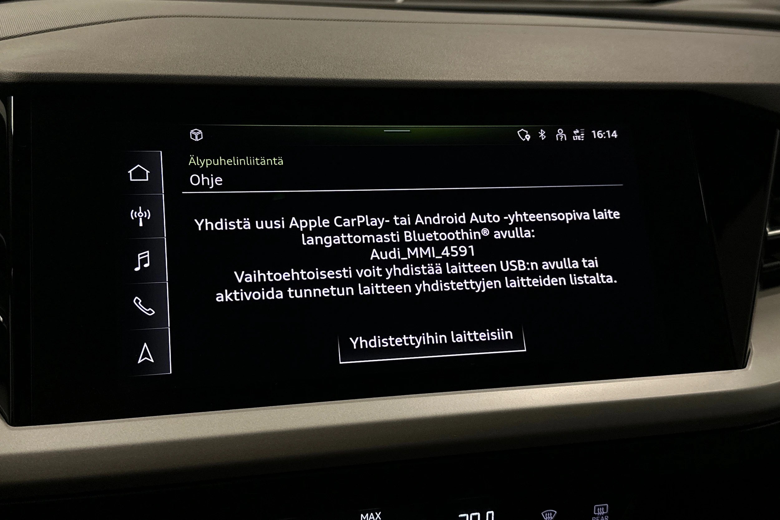 musta Audi Q4 e-tron 2023 kuva 22.