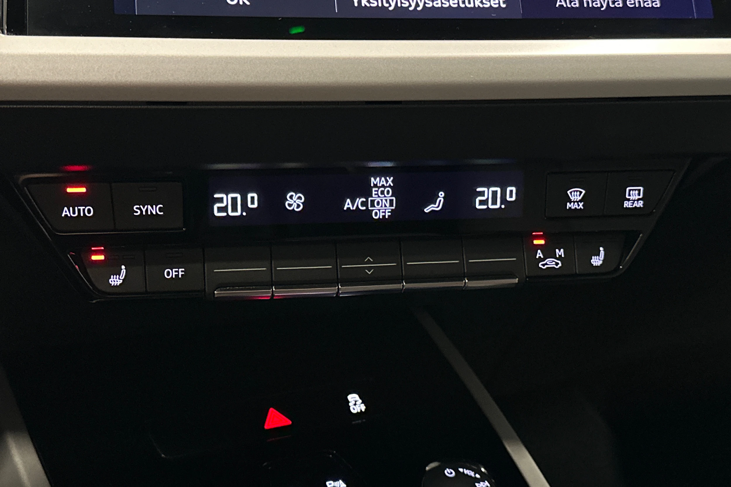 musta Audi Q4 e-tron 2023 kuva 29.