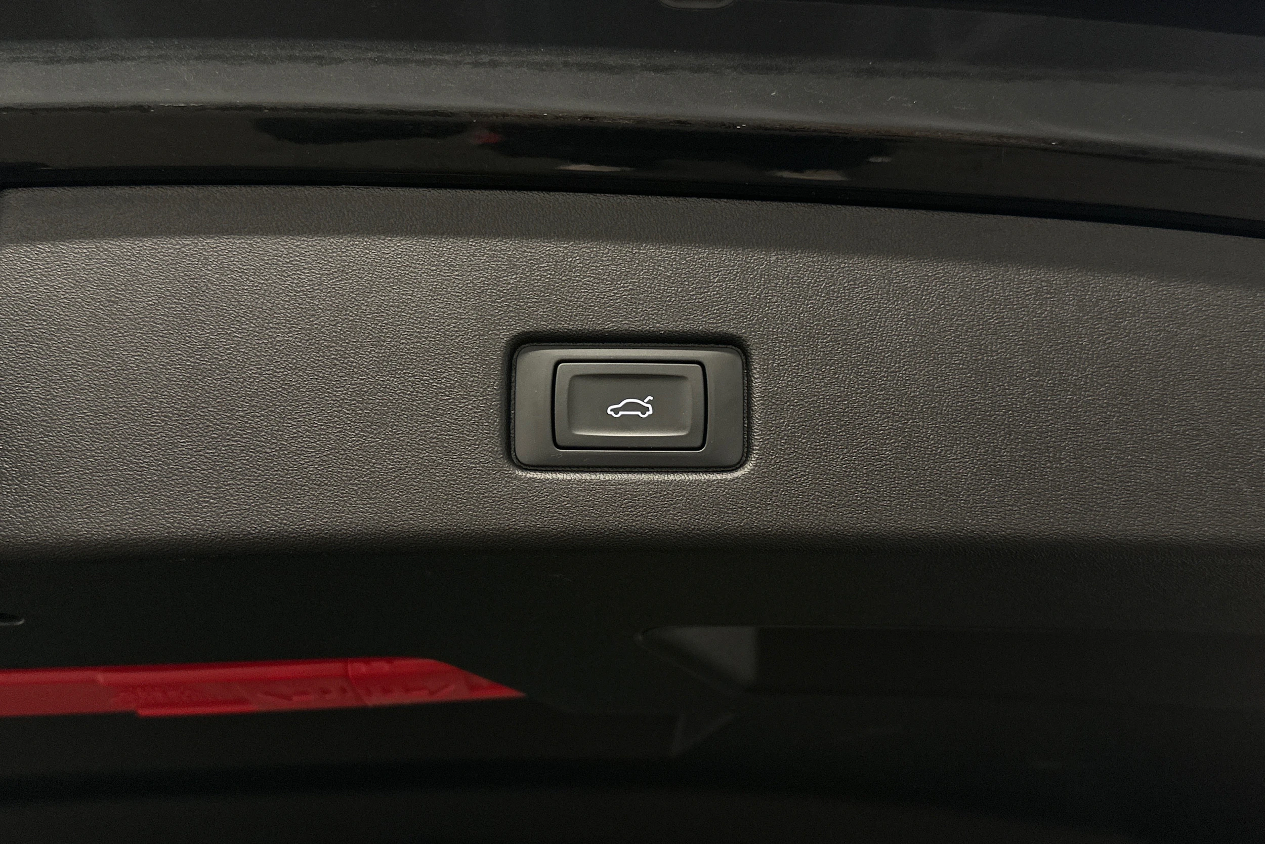 musta Audi Q4 e-tron 2023 kuva 37.