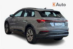 harmaa Audi Q4 e-tron 2023 kuva 2.