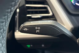 harmaa Audi Q4 e-tron 2023 kuva 19.