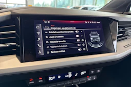 harmaa Audi Q4 e-tron 2023 kuva 25.