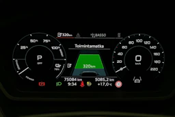 valkoinen Audi Q4 e-tron 2023 kuva 13.