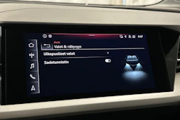 valkoinen Audi Q4 e-tron 2023 kuva 25.
