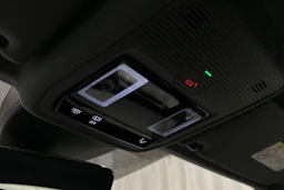 valkoinen Audi Q4 e-tron 2023 kuva 34.