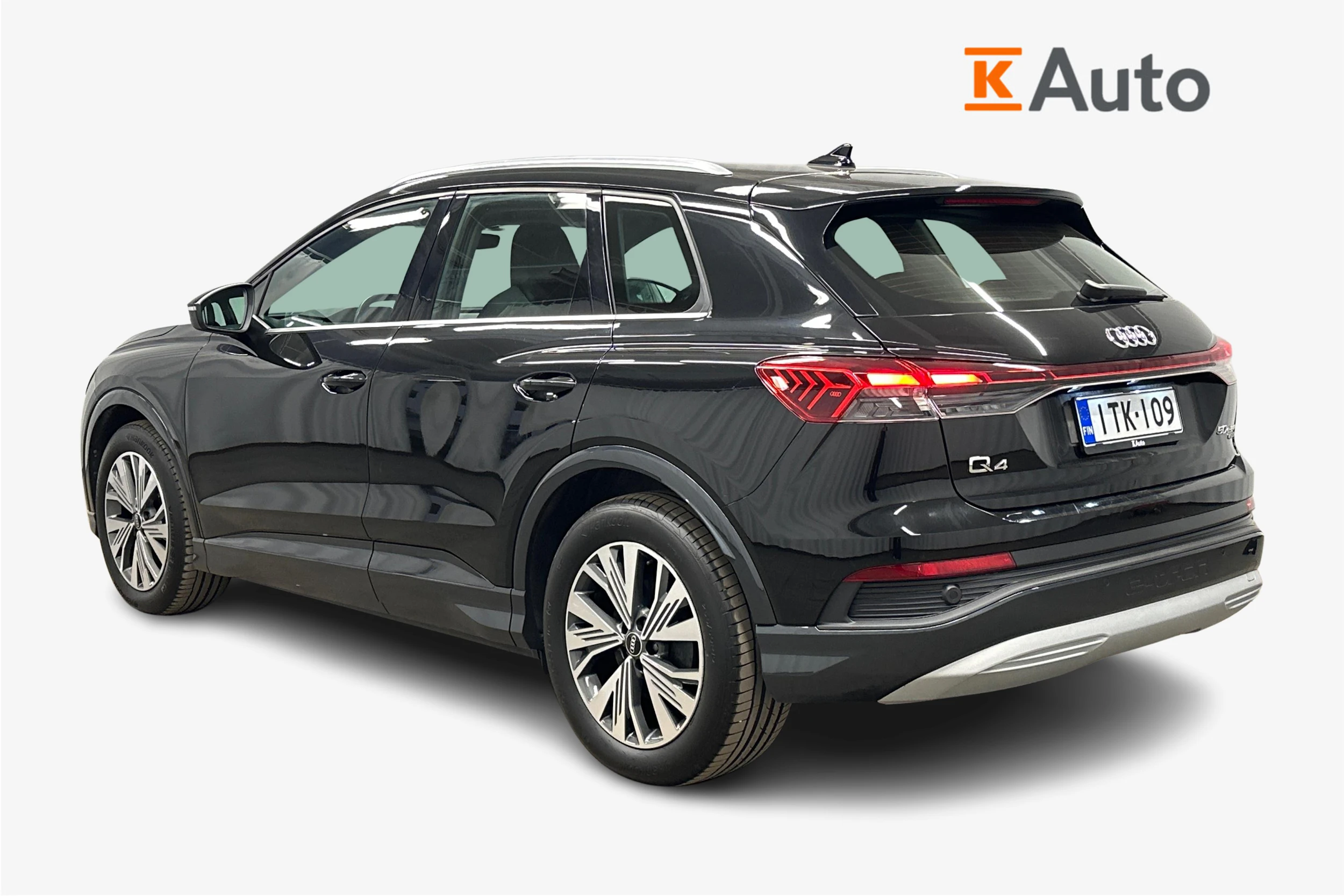 musta Audi Q4 e-tron 2023 kuva 2.