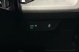 musta Audi Q4 e-tron 2023 kuva 15.