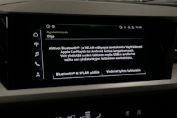 musta Audi Q4 e-tron 2023 kuva 21.