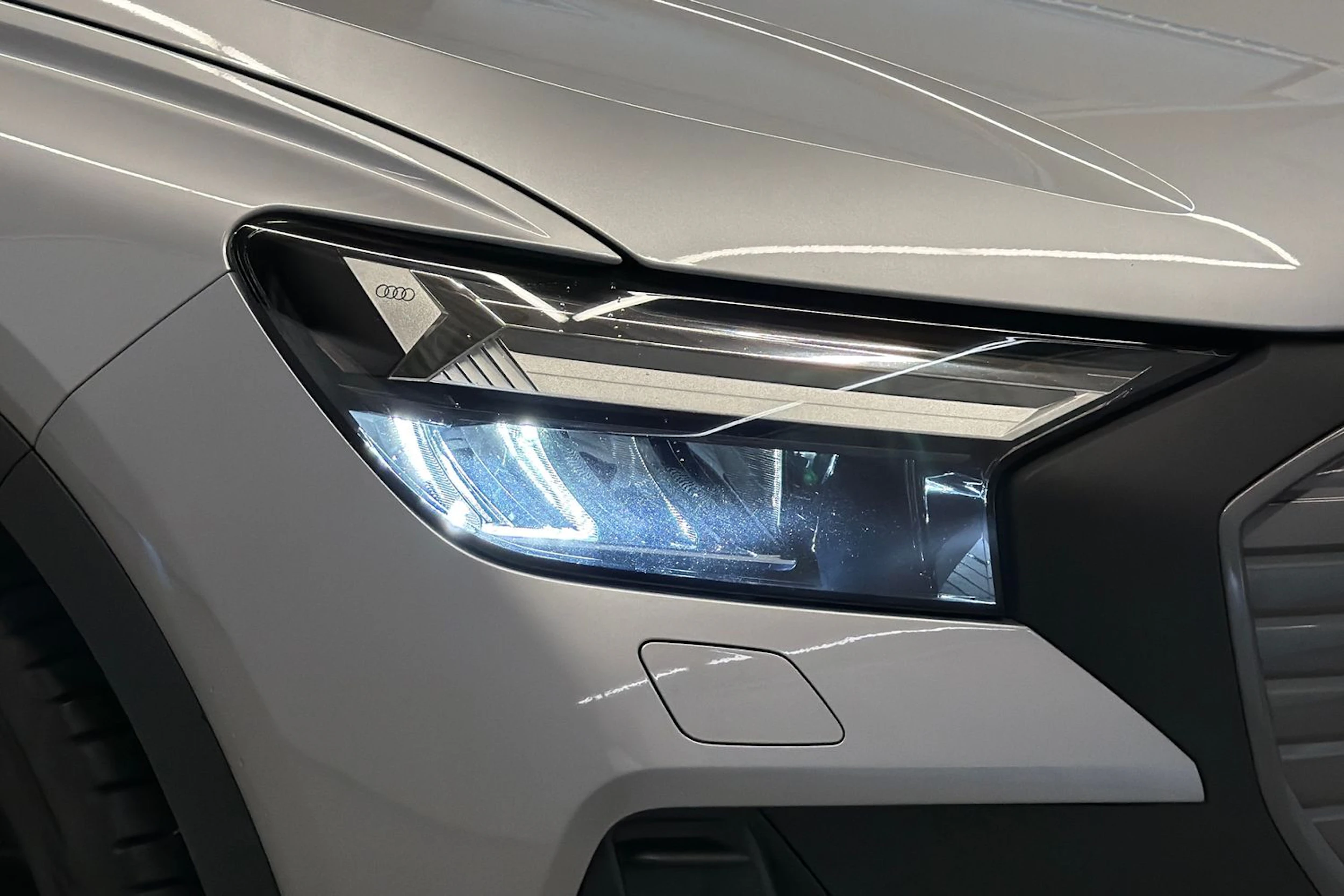 hopea Audi Q4 e-tron 2023 kuva 18.