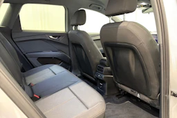 hopea Audi Q4 e-tron 2023 kuva 20.