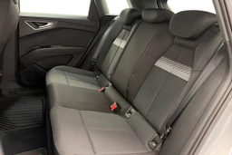 hopea Audi Q4 e-tron 2023 kuva 8.