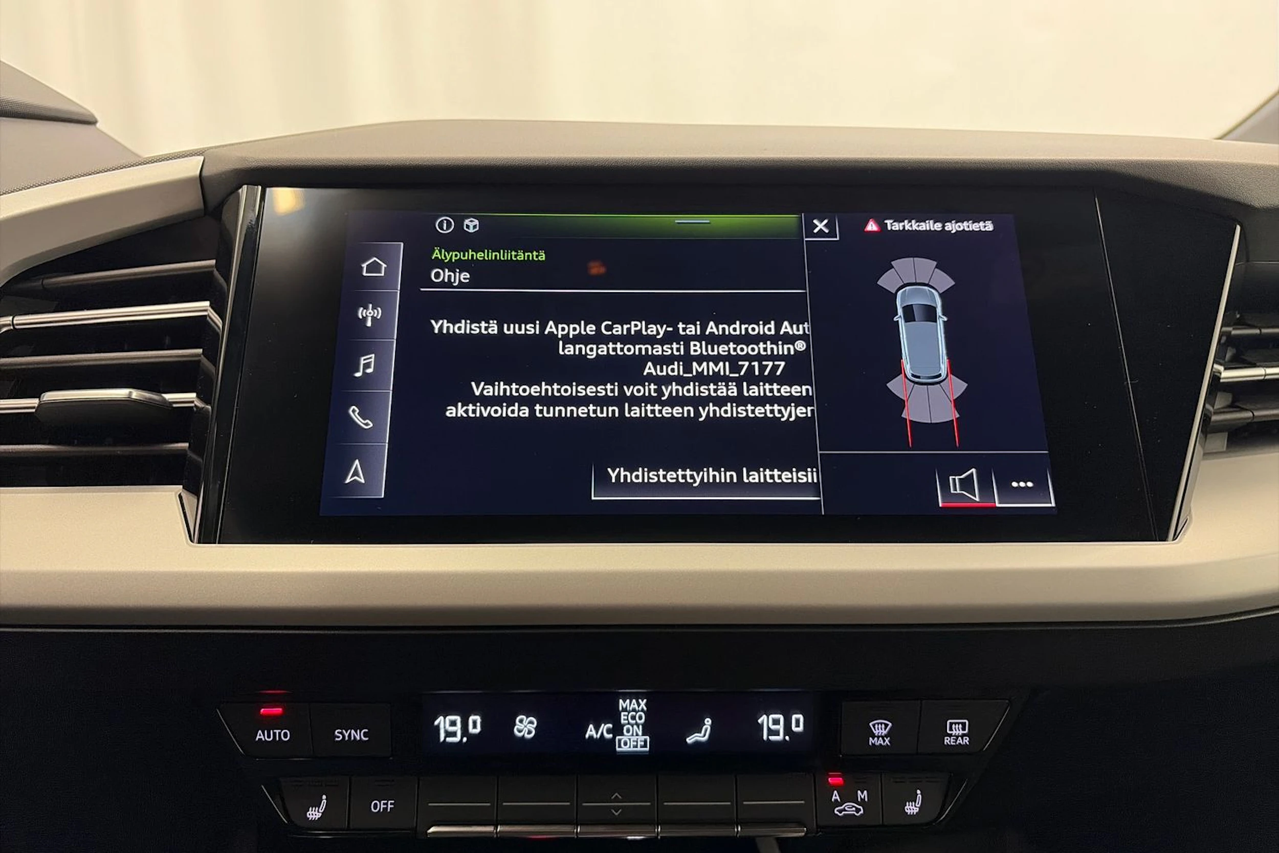 hopea Audi Q4 e-tron 2023 kuva 19.
