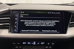 harmaa Audi Q4 e-tron 2023 kuva 24.