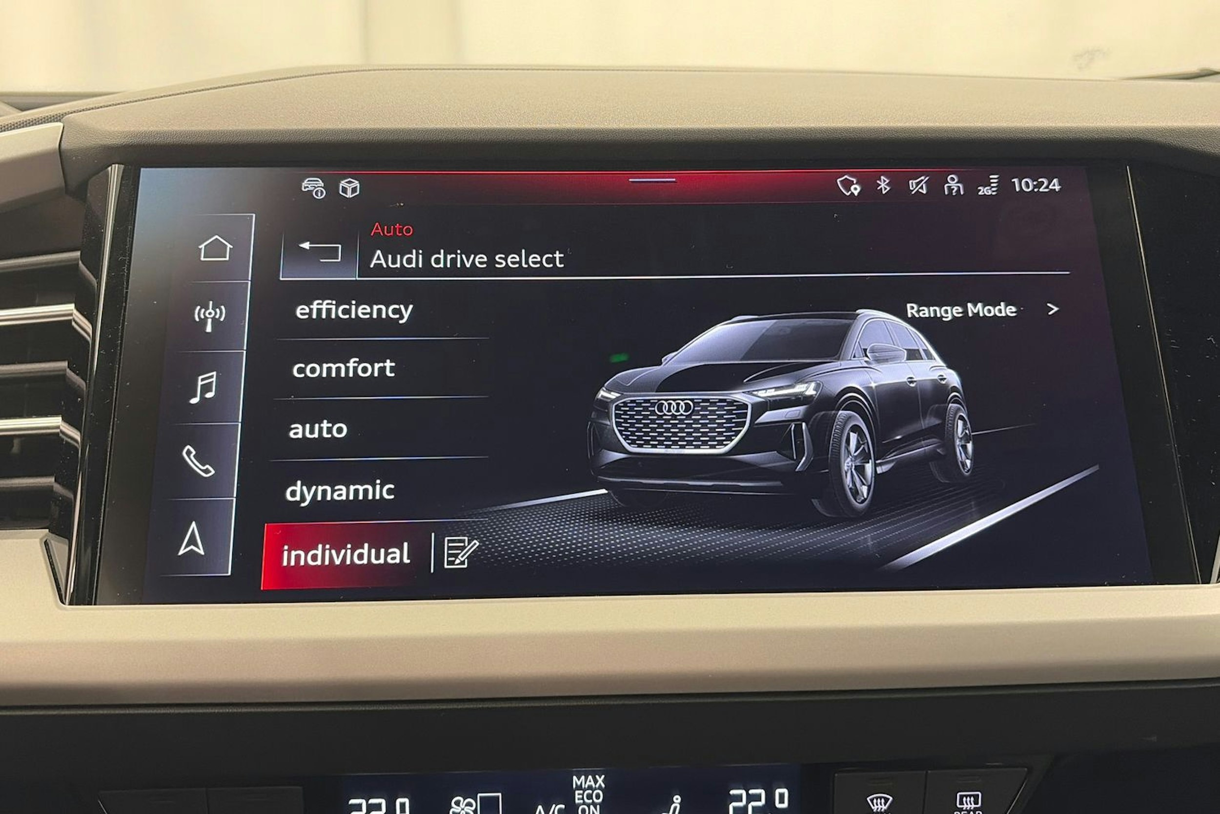 harmaa Audi Q4 e-tron 2023 kuva 25.