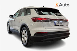 valkoinen Audi Q4 e-tron 2023 kuva 2.