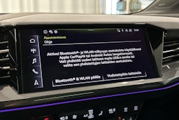 valkoinen Audi Q4 e-tron 2023 kuva 17.