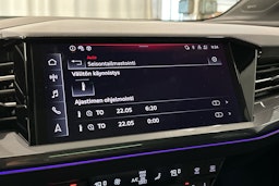 valkoinen Audi Q4 e-tron 2023 kuva 18.