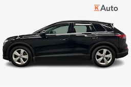 musta Audi Q4 e-tron 2023 kuva 7.
