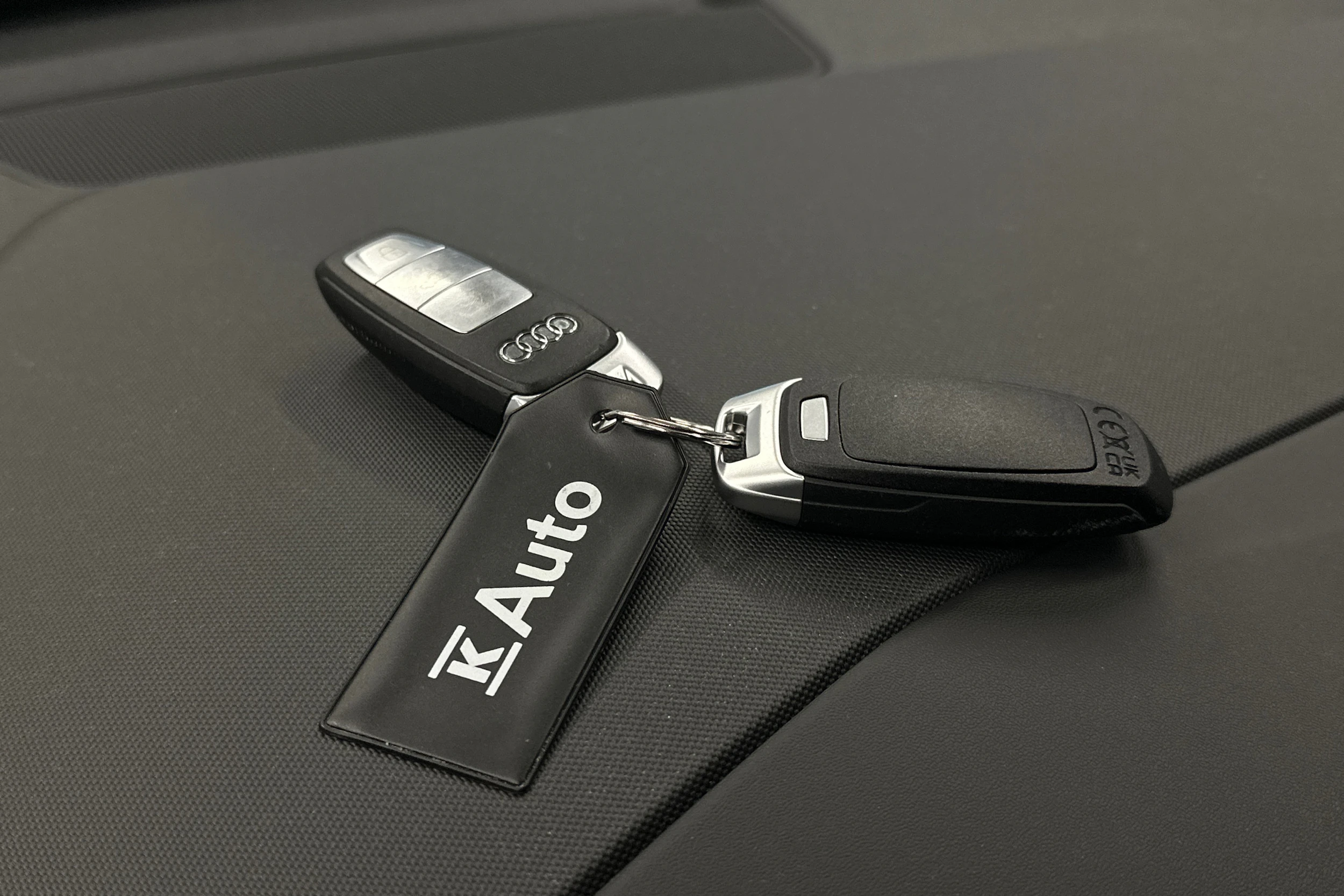 musta Audi Q4 e-tron 2023 kuva 31.