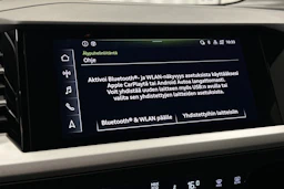 musta Audi Q4 e-tron 2023 kuva 25.