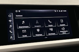 musta Audi Q4 e-tron 2023 kuva 34.