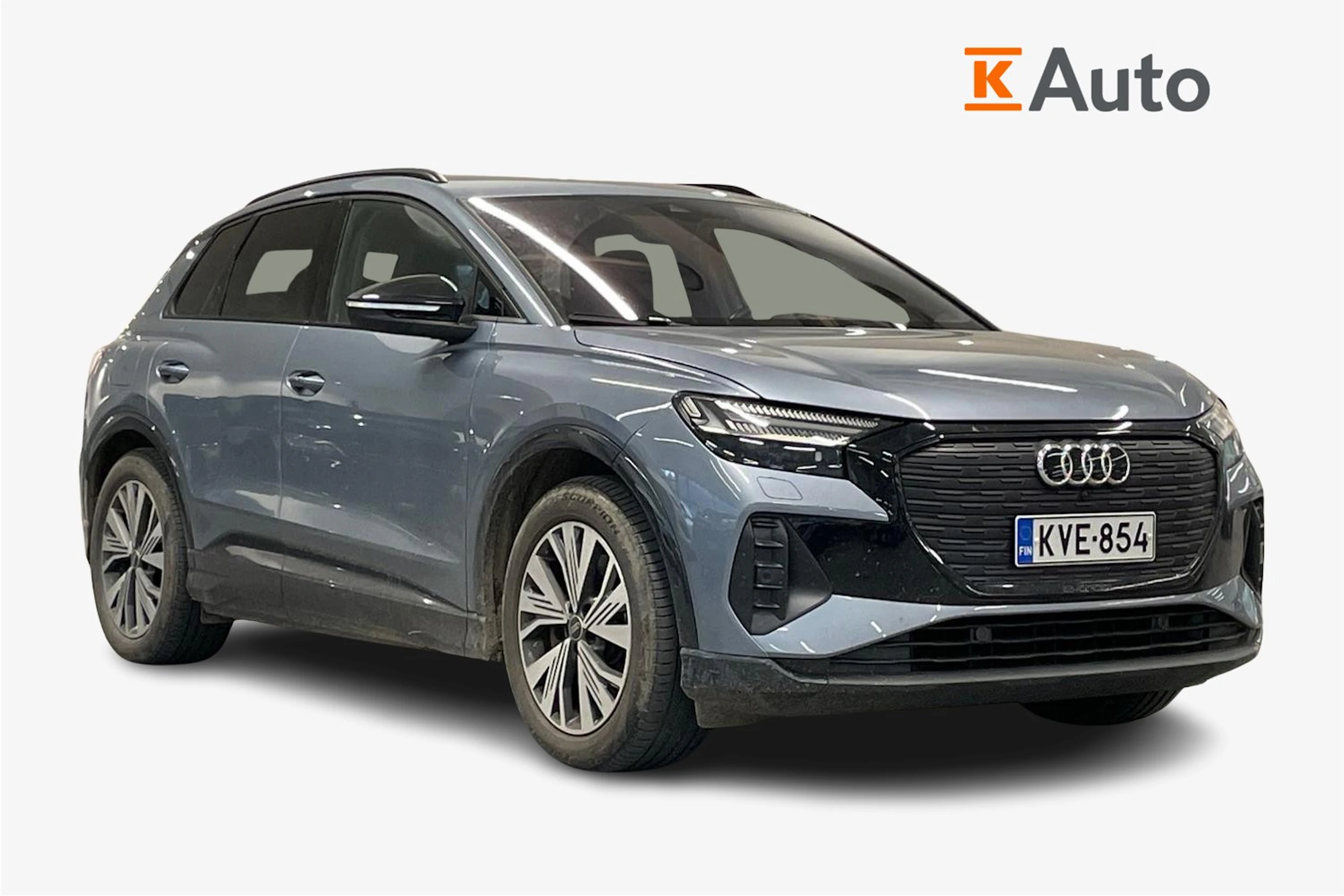 Sininen Audi Q4 e-tron 2023 kuva 1.