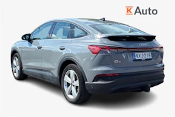 harmaa Audi Q4 e-tron 2023 kuva 2.