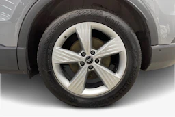 harmaa Audi Q4 e-tron 2023 kuva 9.
