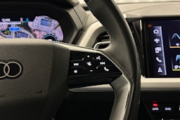 harmaa Audi Q4 e-tron 2023 kuva 20.