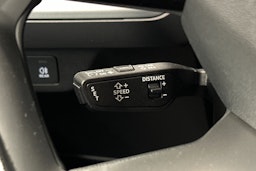 harmaa Audi Q4 e-tron 2023 kuva 21.