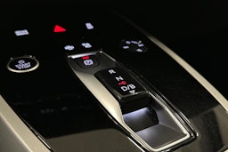 harmaa Audi Q4 e-tron 2023 kuva 30.