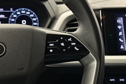 harmaa Audi Q4 e-tron 2023 kuva 20.