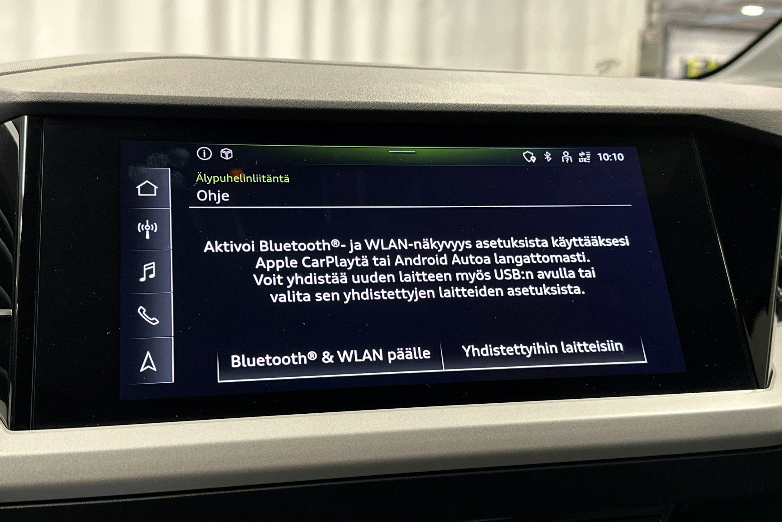 harmaa Audi Q4 e-tron 2023 kuva 23.