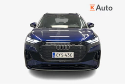 sininen Audi Q4 e-tron 2023 kuva 4.