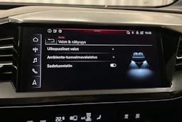 sininen Audi Q4 e-tron 2023 kuva 28.
