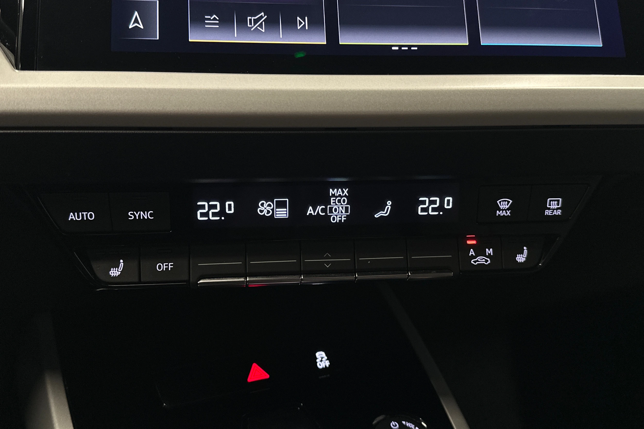 musta Audi Q4 e-tron 2023 kuva 29.