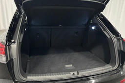 musta Audi Q4 e-tron 2023 kuva 33.