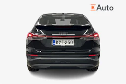musta Audi Q4 e-tron 2023 kuva 3.