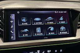 musta Audi Q4 e-tron 2023 kuva 18.