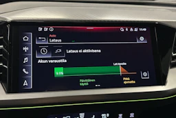 musta Audi Q4 e-tron 2023 kuva 25.