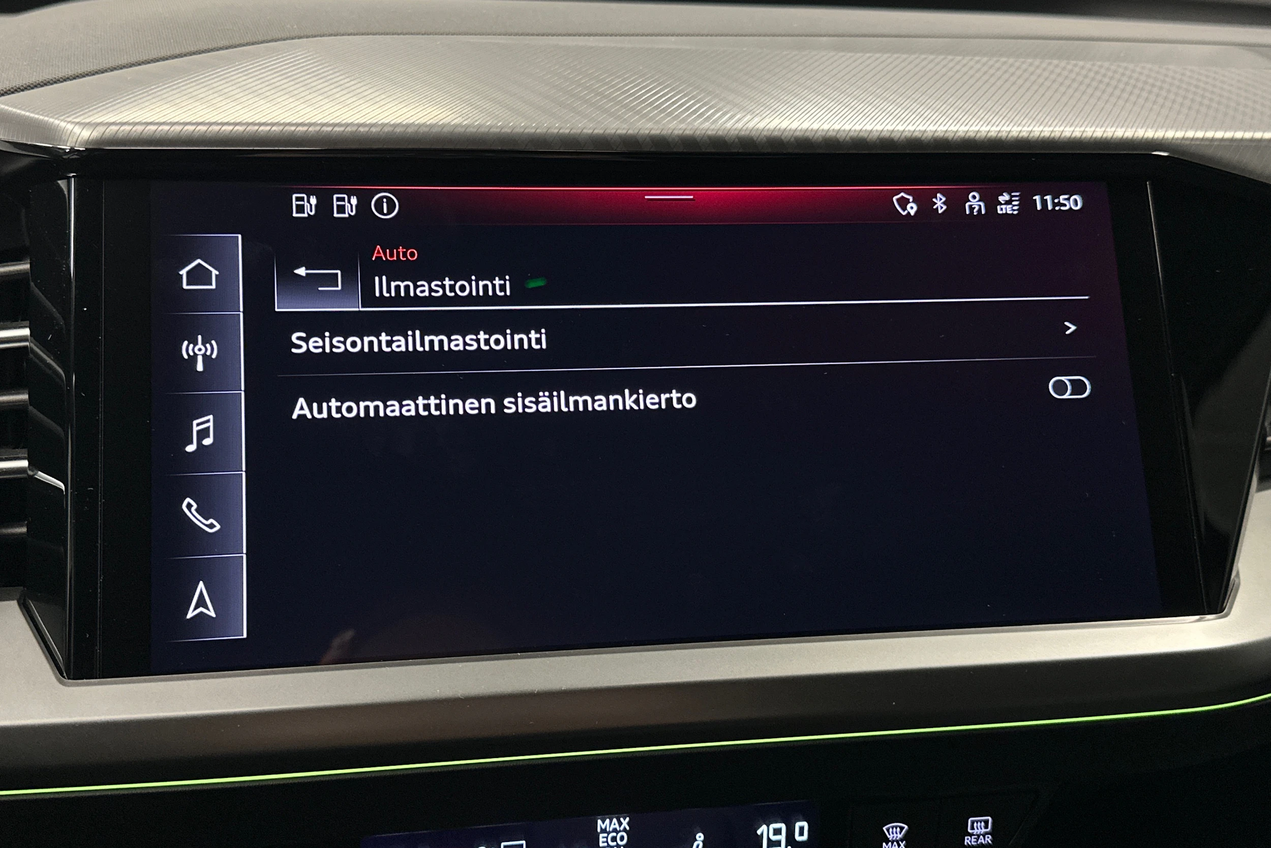 musta Audi Q4 e-tron 2023 kuva 27.