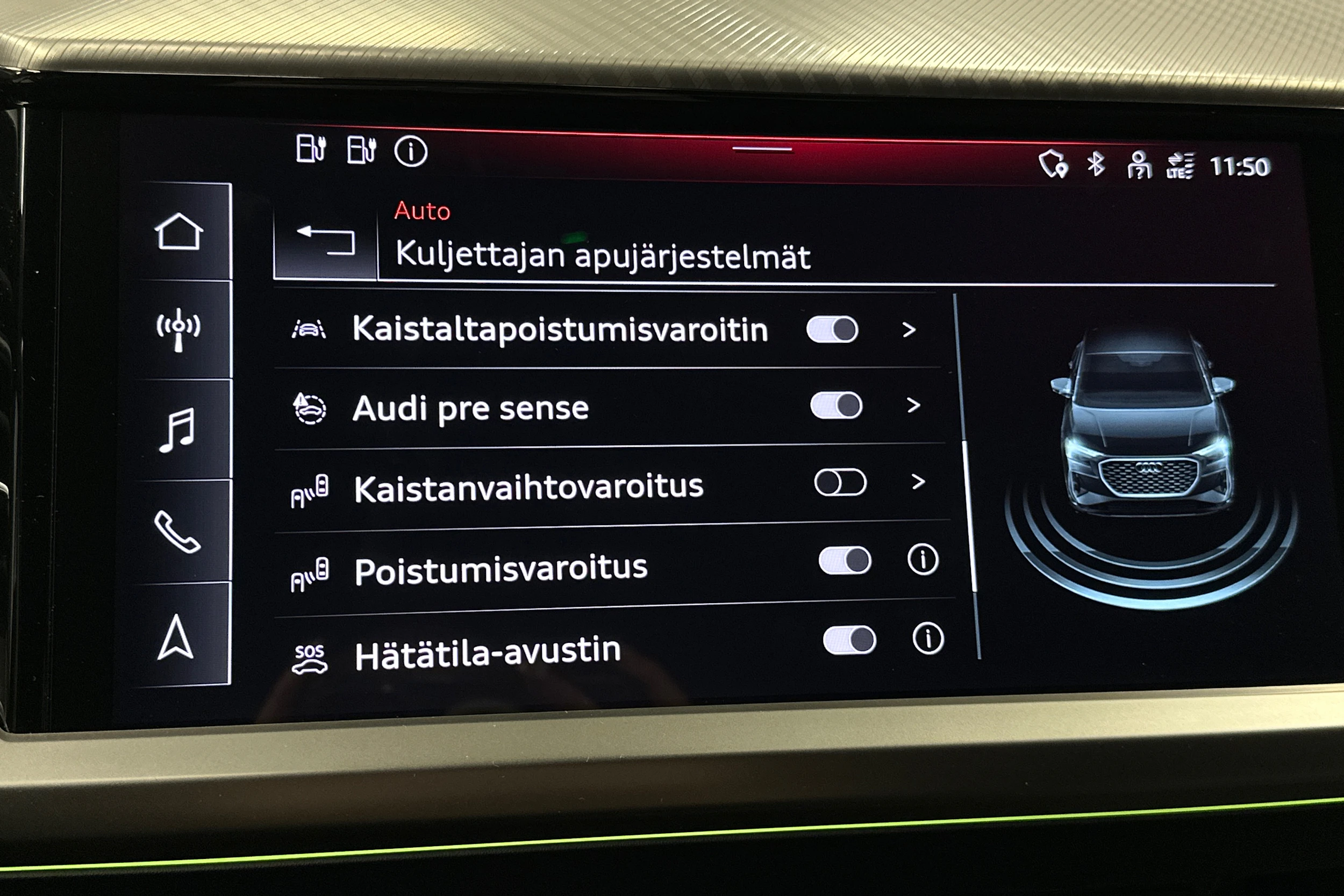 musta Audi Q4 e-tron 2023 kuva 29.