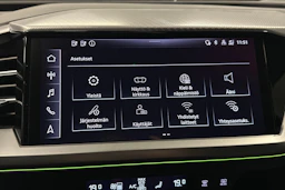musta Audi Q4 e-tron 2023 kuva 30.